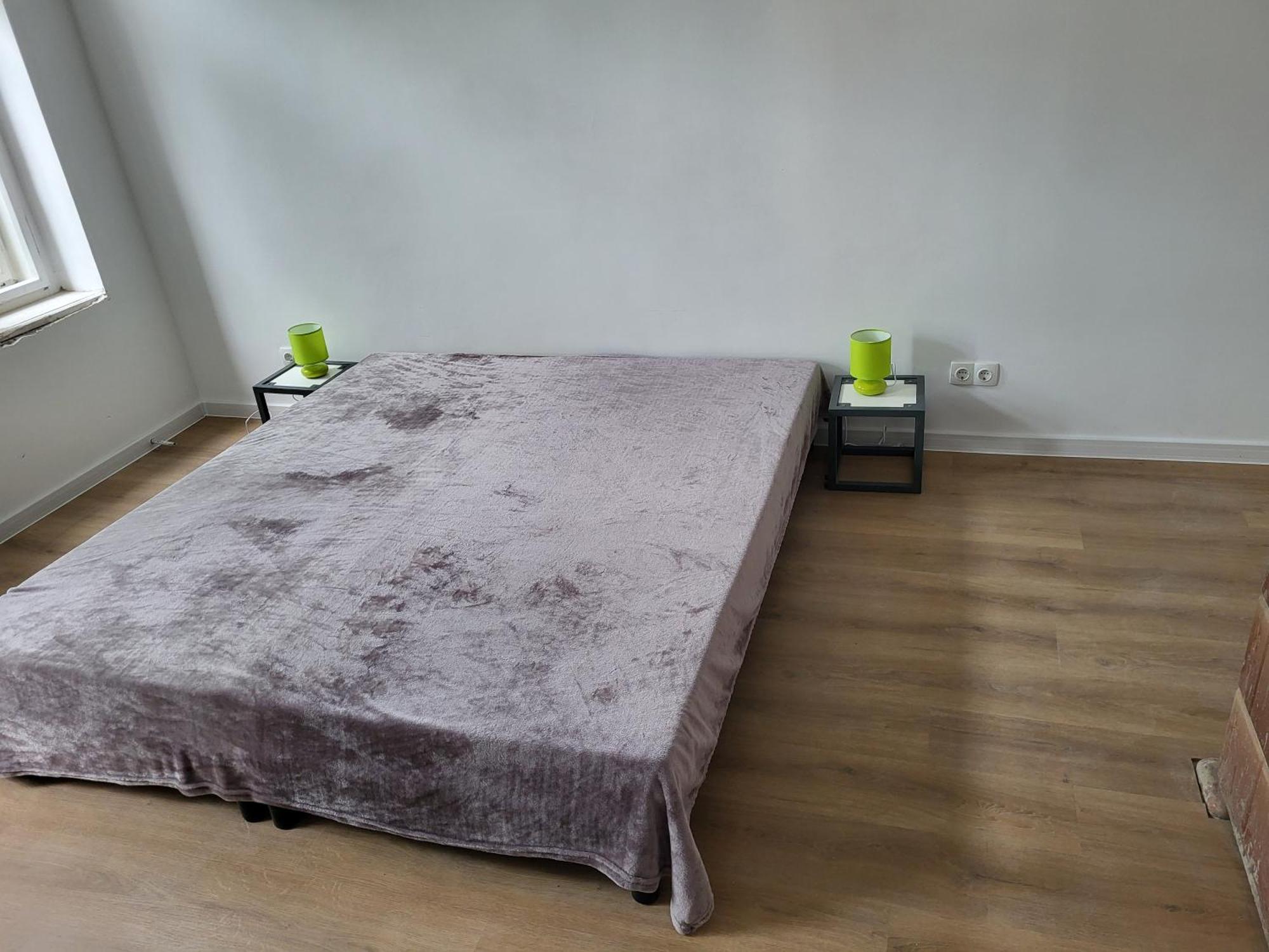 Volkshaus Hbf Wg & Serviced Apartments 치타우 외부 사진