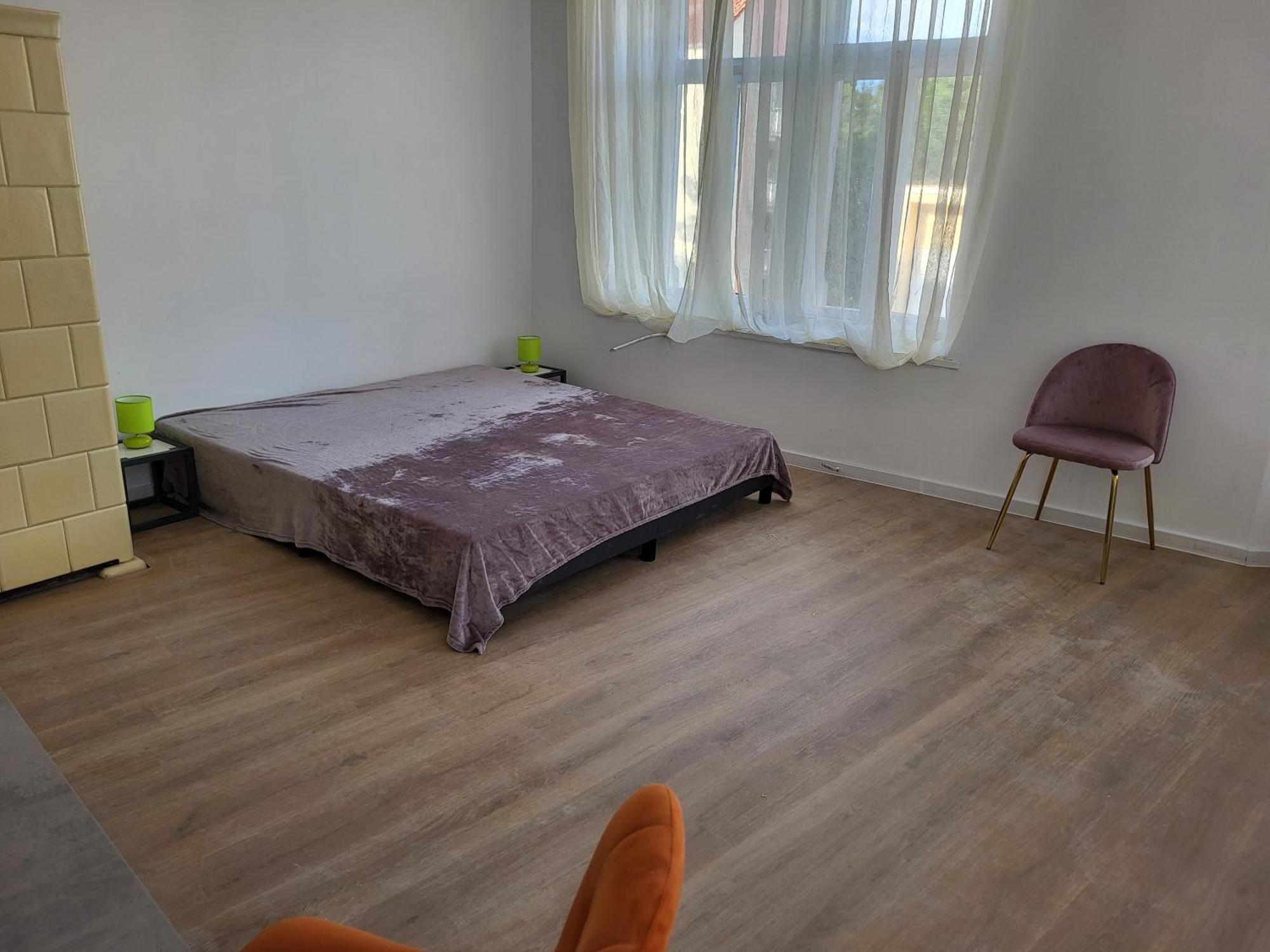 Volkshaus Hbf Wg & Serviced Apartments 치타우 외부 사진